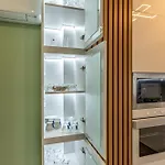 Stylish 1br Flat Garden Balcony Parking * Várna