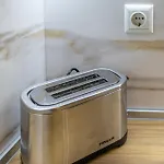 Apartman Stylish 1br Flat Garden Balcony Parking *