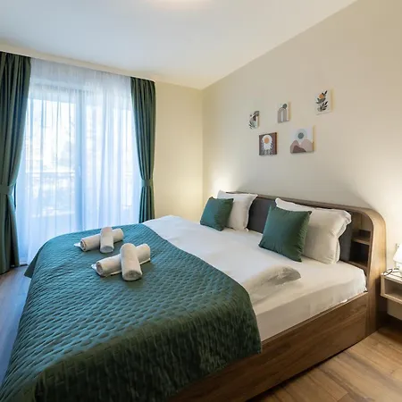 아파트 Stylish 1br Flat Garden Balcony Parking *