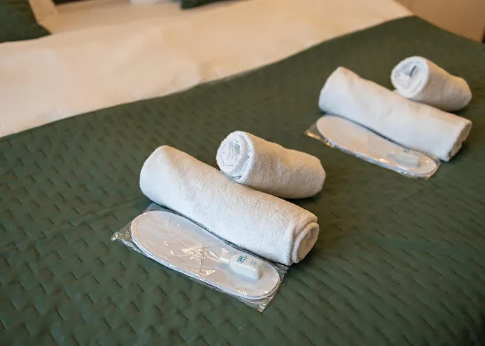 Stylish 1br Flat Garden Balcony Parking 瓦爾納